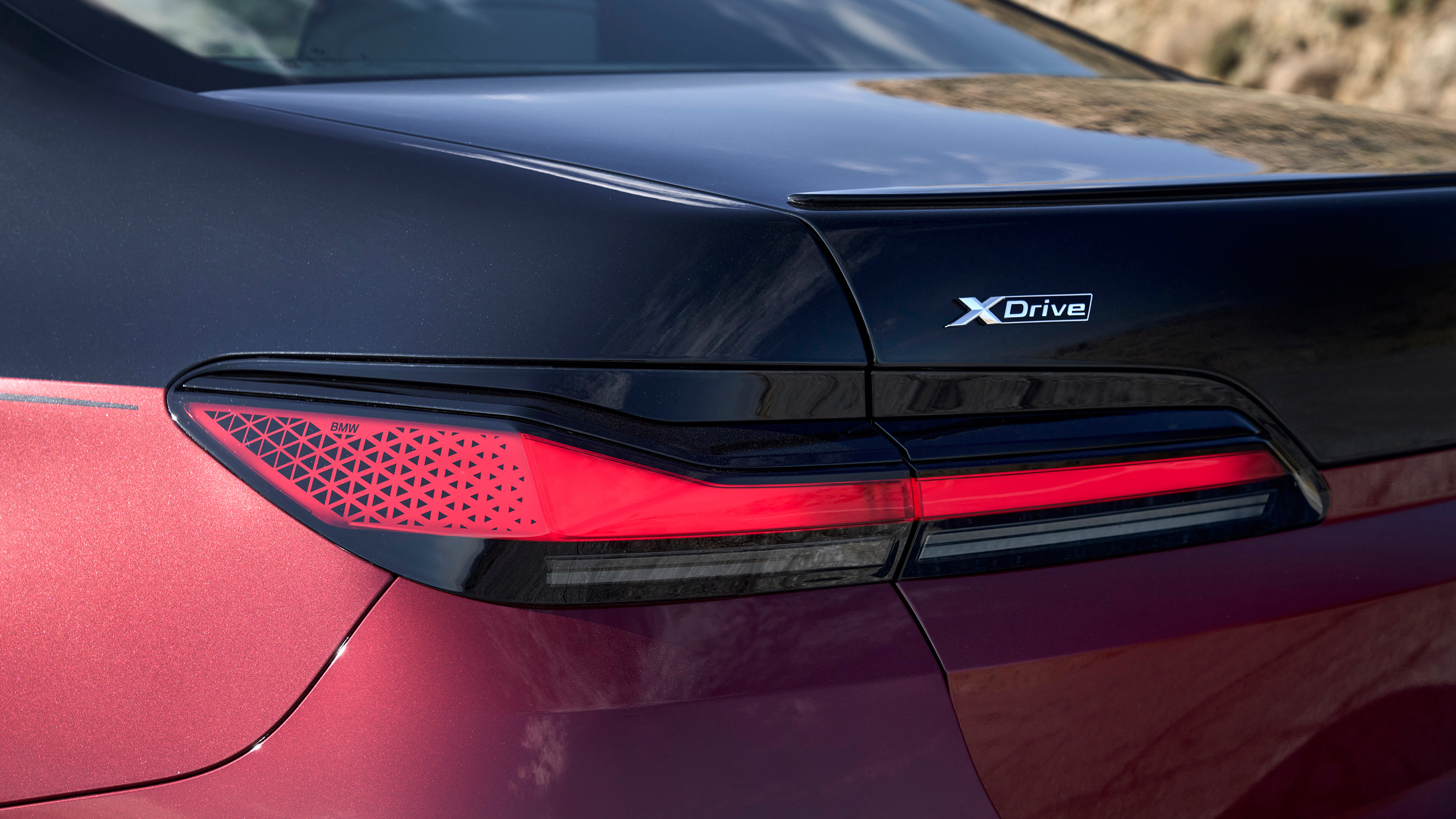 BMW 760i - rear light