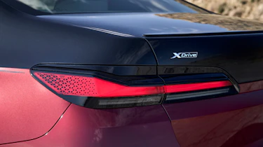 BMW 760i - rear light