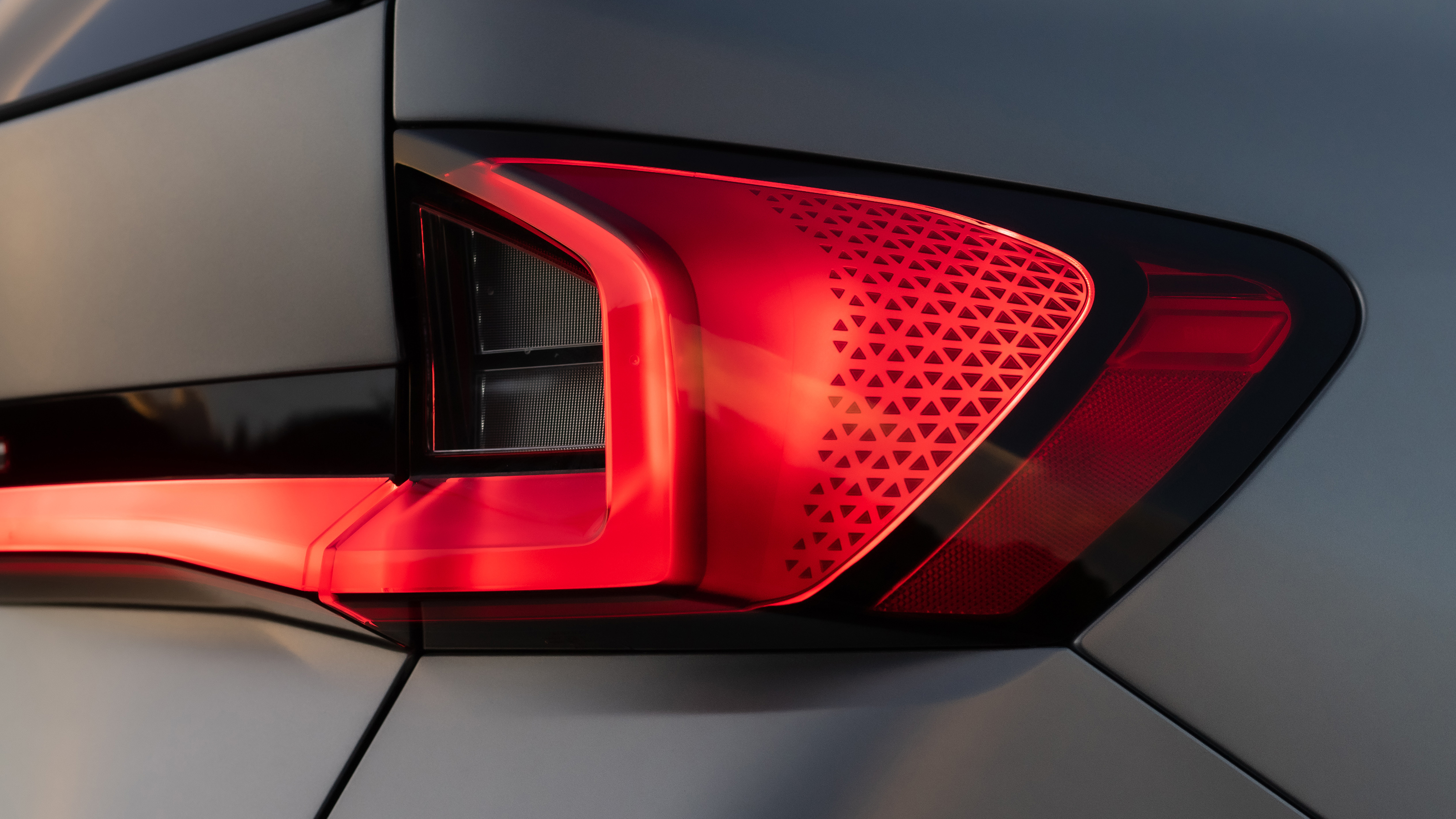 BMW X1 xDrive23i M Sport - taillight
