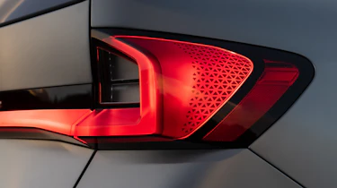 BMW X1 xDrive23i M Sport - taillight