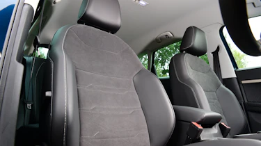 SEAT Ateca - front seat