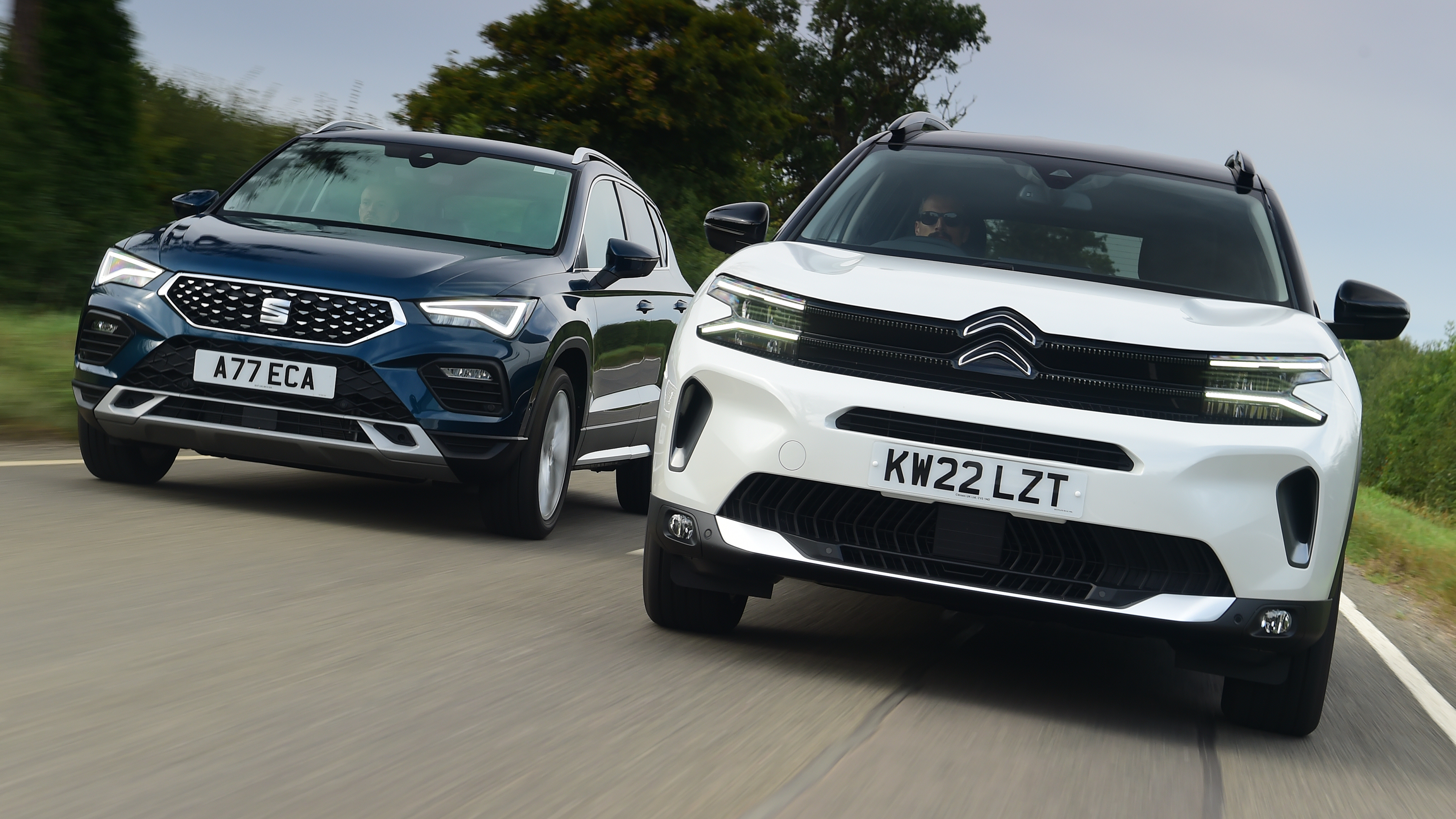 Citroen C5 Aircross and SEAT Ateca - front tracking