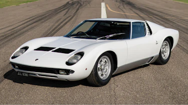 Lamborghini Miura (white)