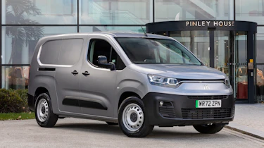 Fiat e-Doblo - front static - doors closed