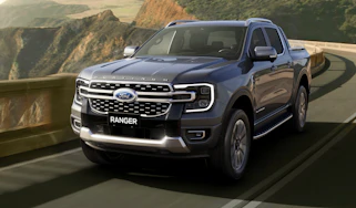 Ford Ranger Platinum - front tracking