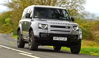 Land Rover Defender 130 - front