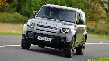 Land Rover Defender 130