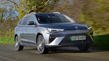 MG5 EV - front tracking