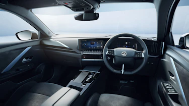 Vauxhall Astra Electric hatch interior