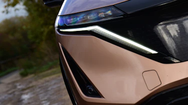Nissan Ariya e-4ORCE - front light