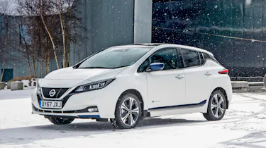 Nissan Leaf snow