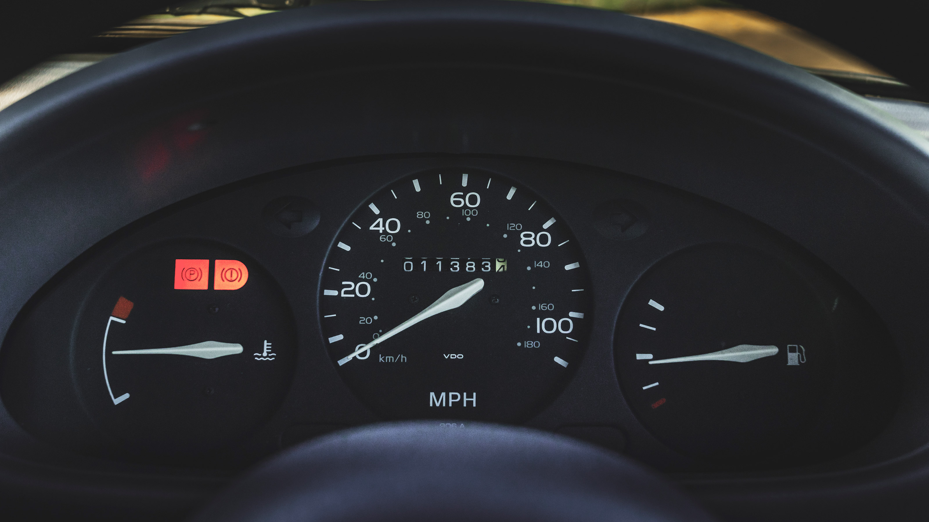 Nissan Micra Mk2 icon - dials