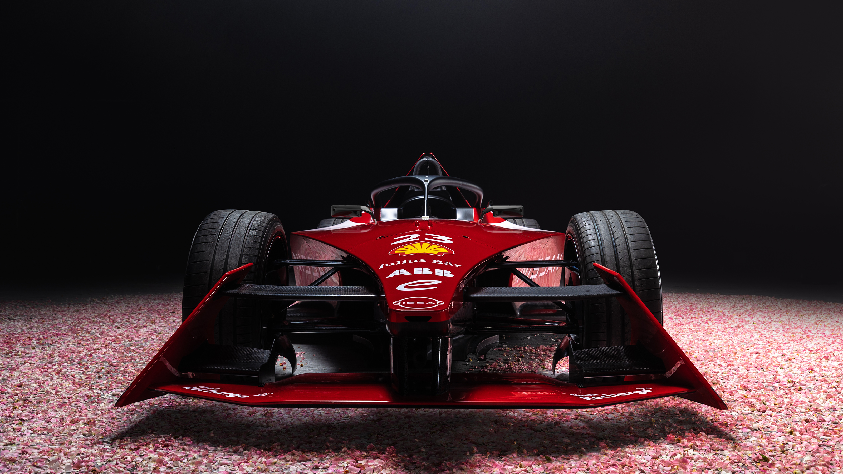Nissan e-4ORCE 04 Formula E car 