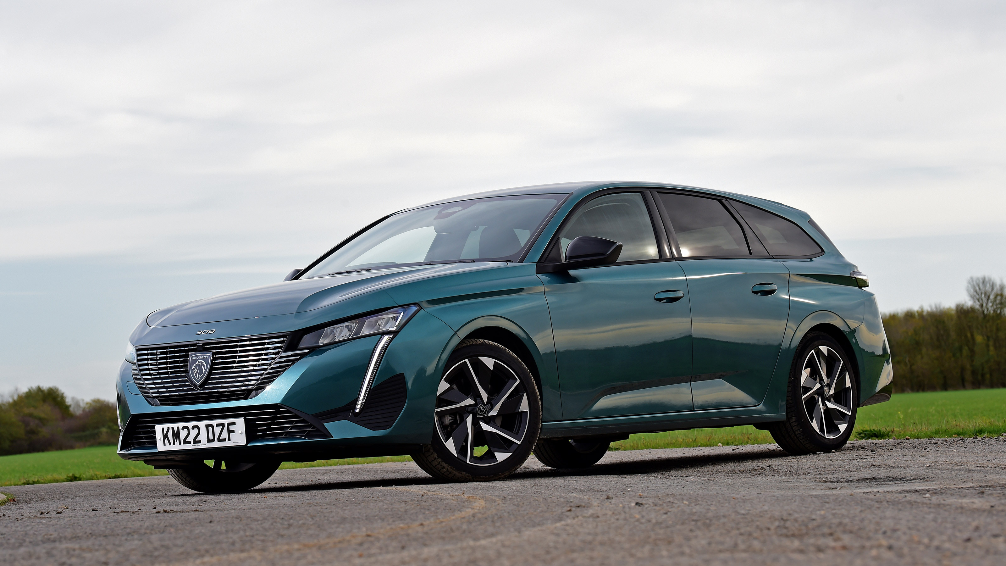 Peugeot 308 - front static