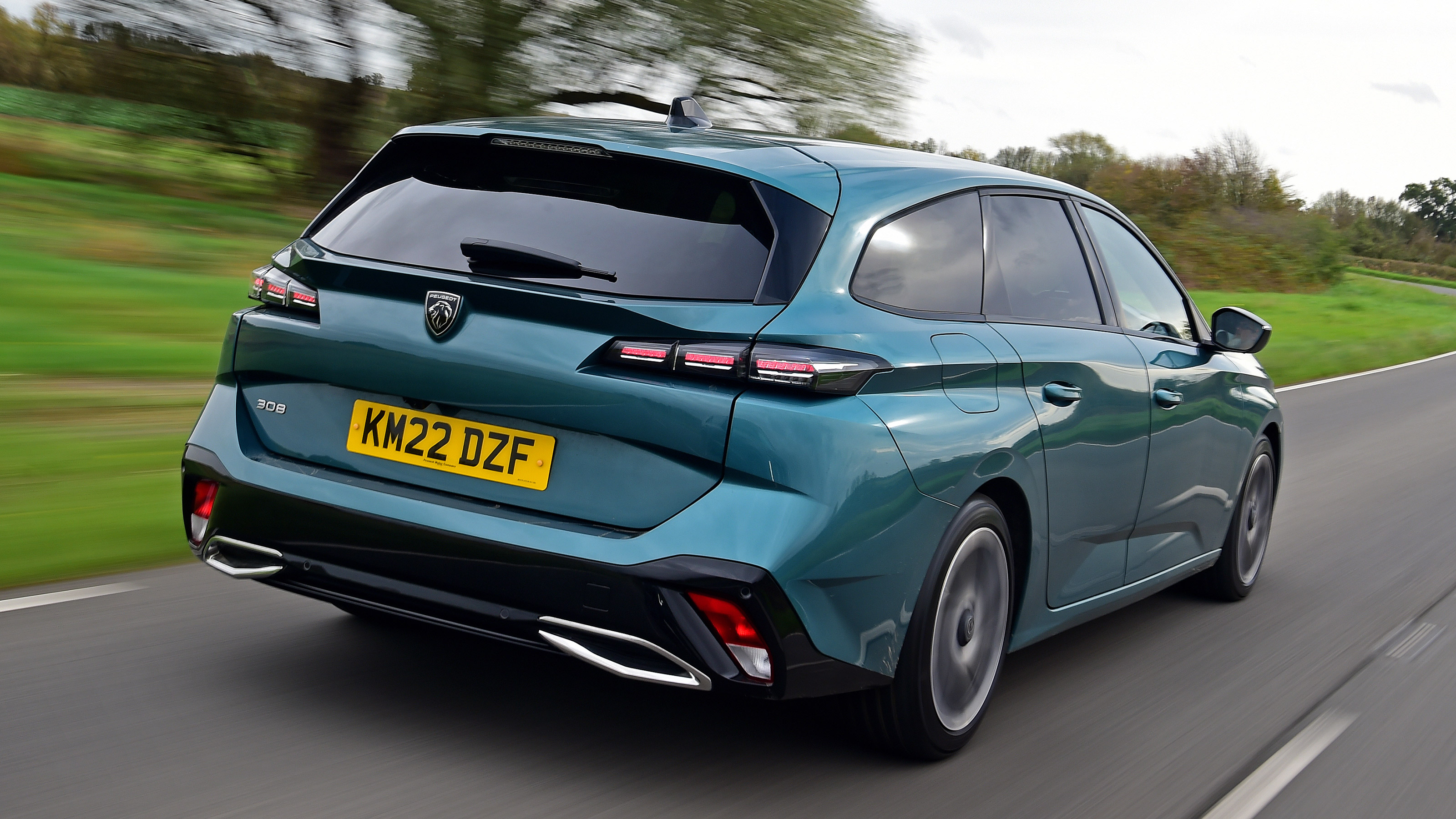 Peugeot 308 SW - rear