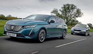 Peugeot 308 SW vs Skoda Octavia Estate - tracking