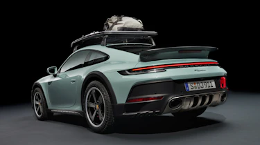 Porsche 911 Dakar - rear