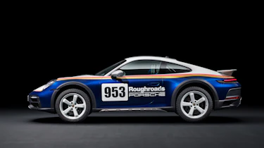 Porsche 911 Dakar - side static