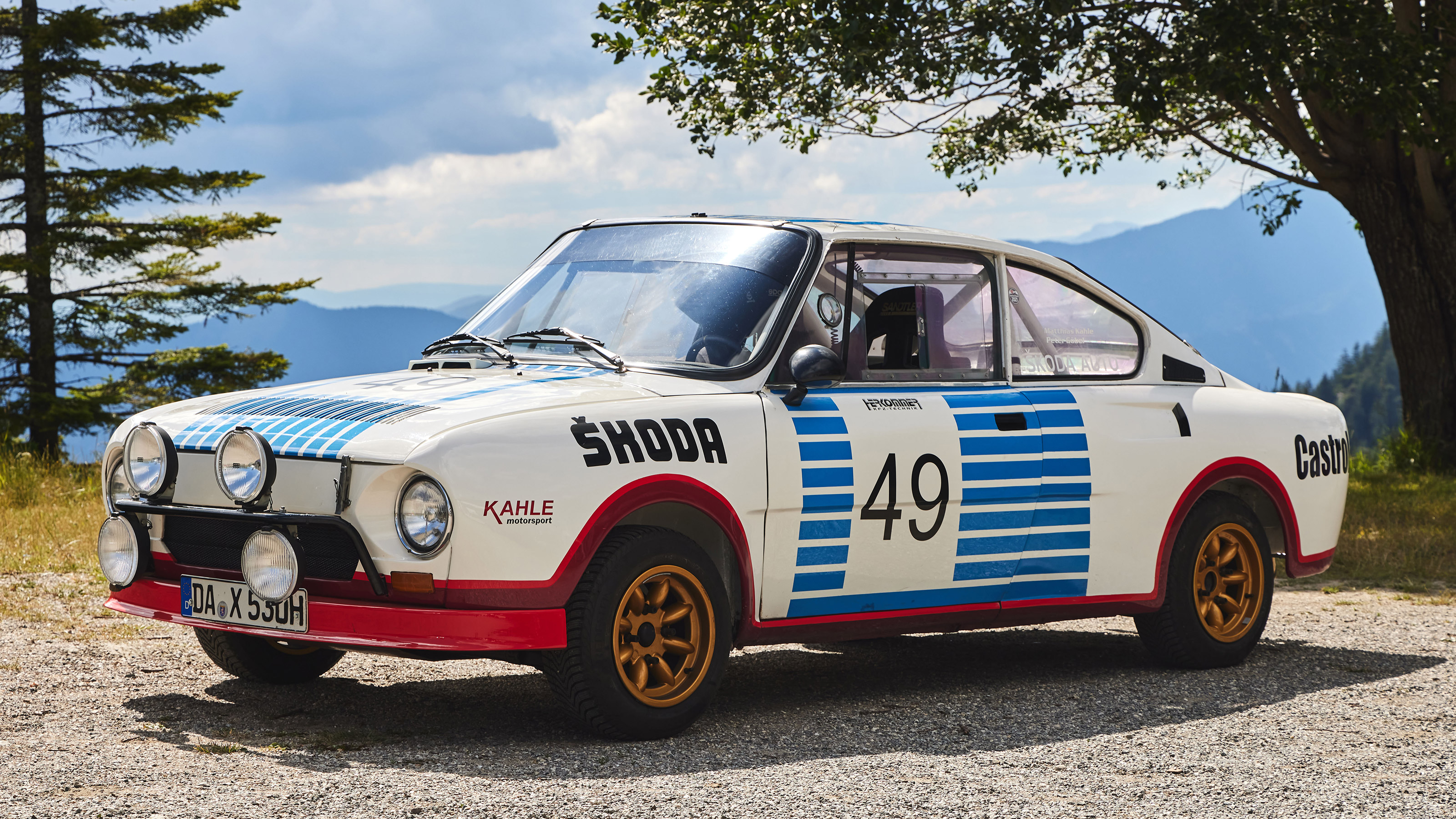 Skoda 130 RS - front