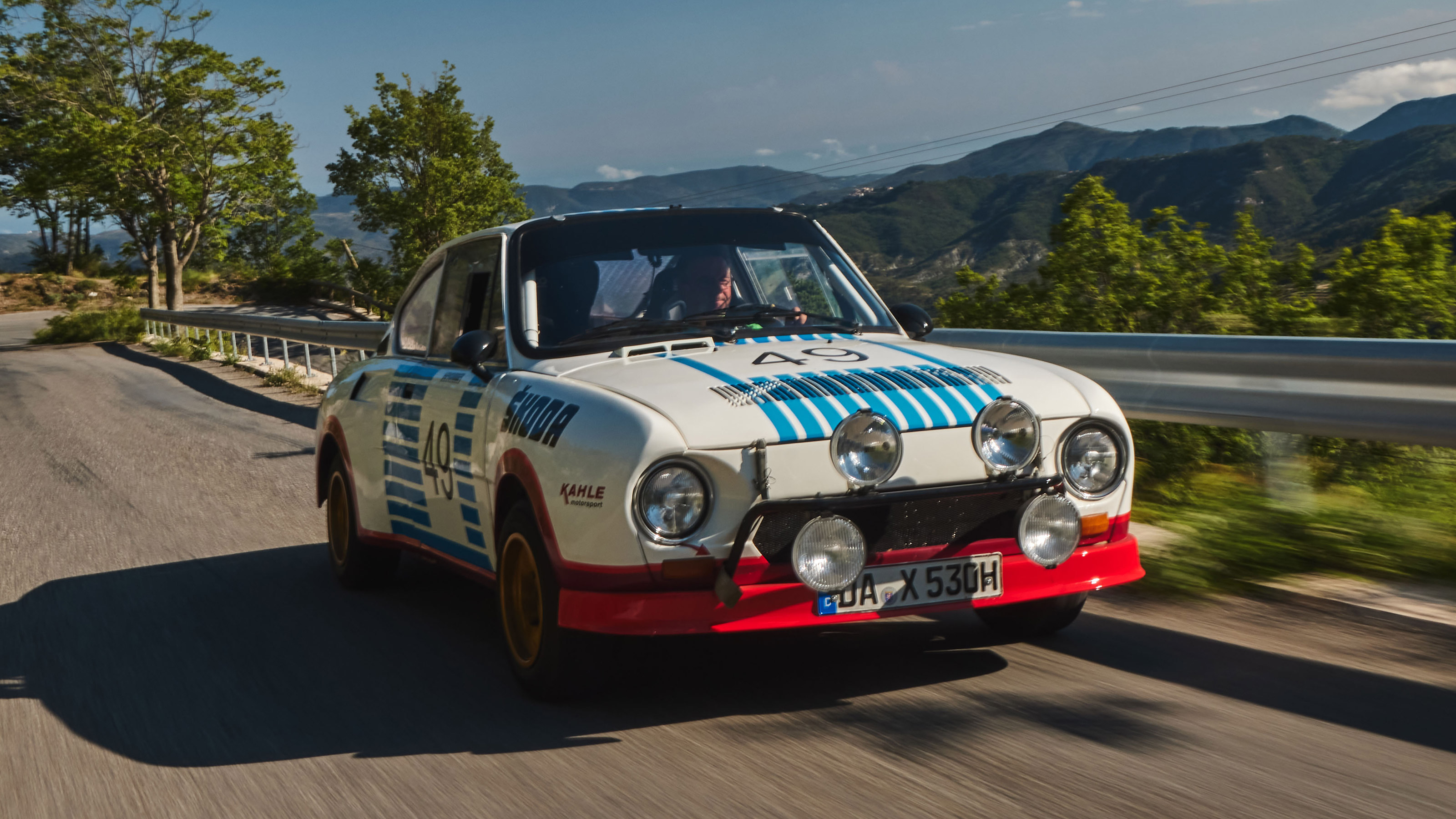 Skoda 130 RS - front tracking