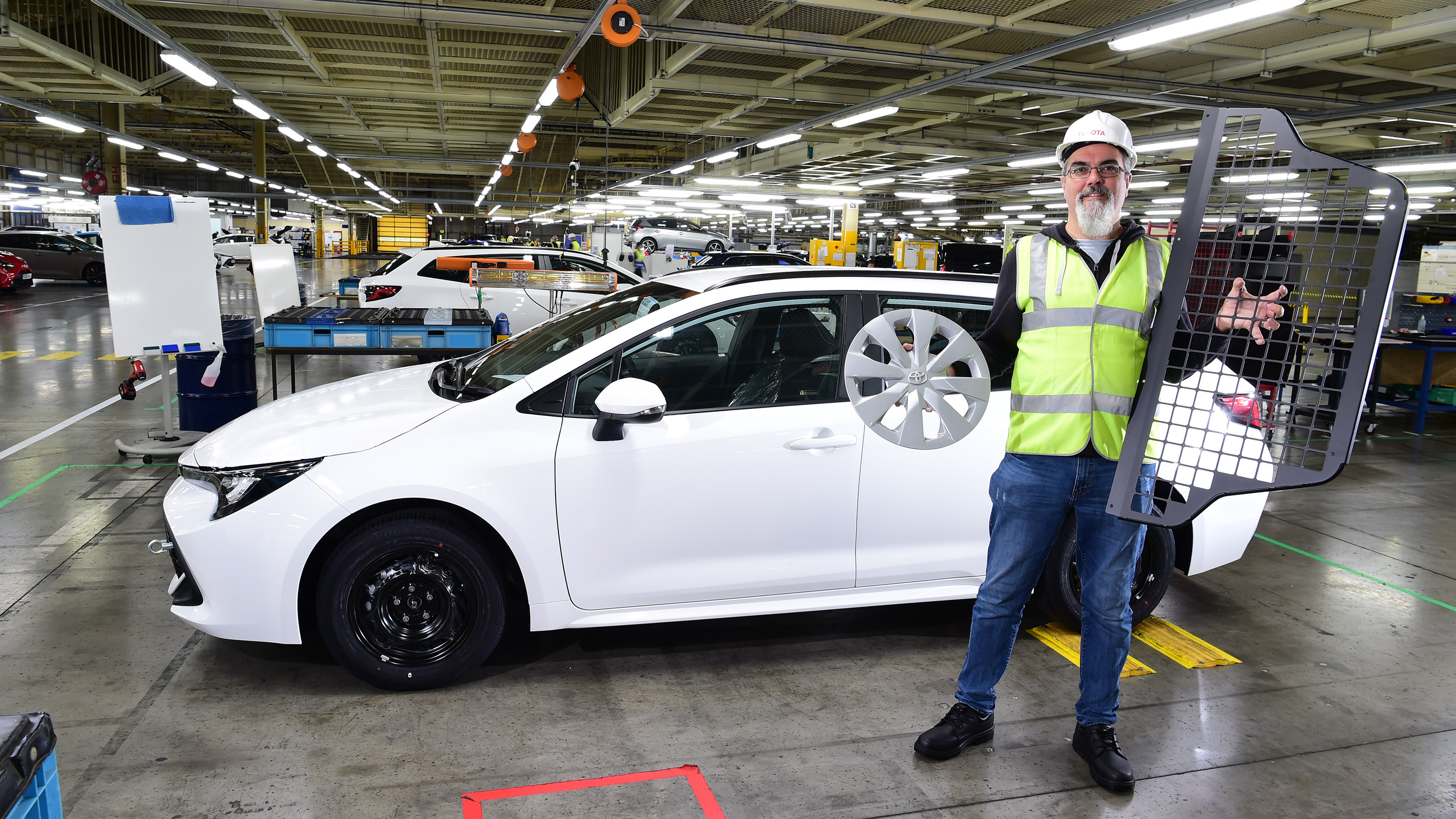 Toyota Corolla Commercial long termer - factory