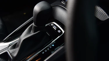 Toyota Corolla Commercial long termer - transmission