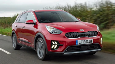 Used Kia Niro - front tracking