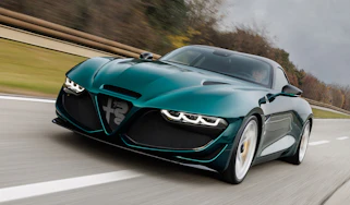 Alfa Romeo Giulia SWB Zagato - front