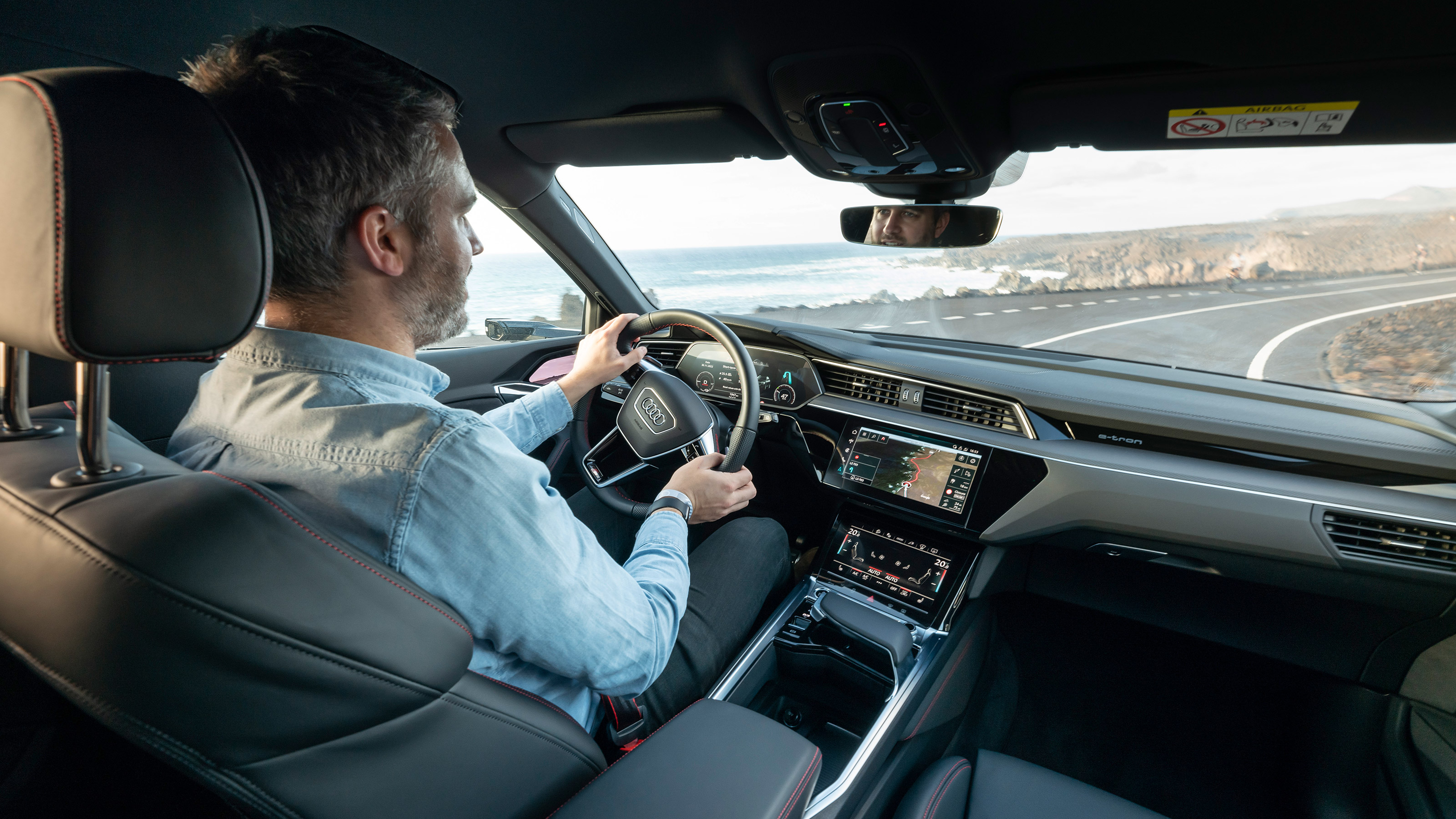 Audi Q8 e-tron - Richard Ingram (staff)
