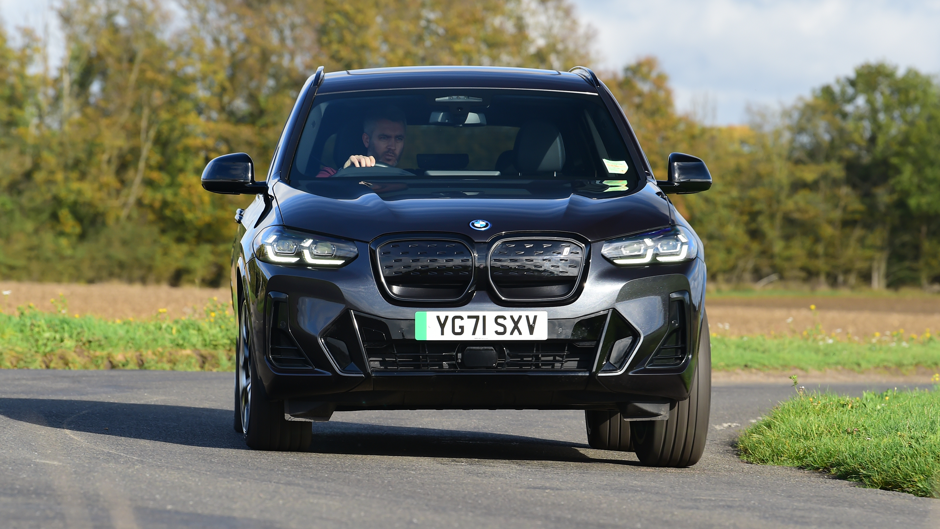BMW iX3 - front cornering