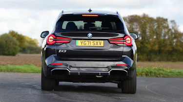 BMW iX3 - rear cornering