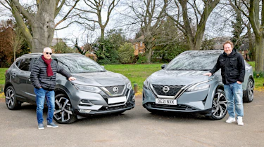 Pete Baiden and Ian Jebson with Nissan Qashqais