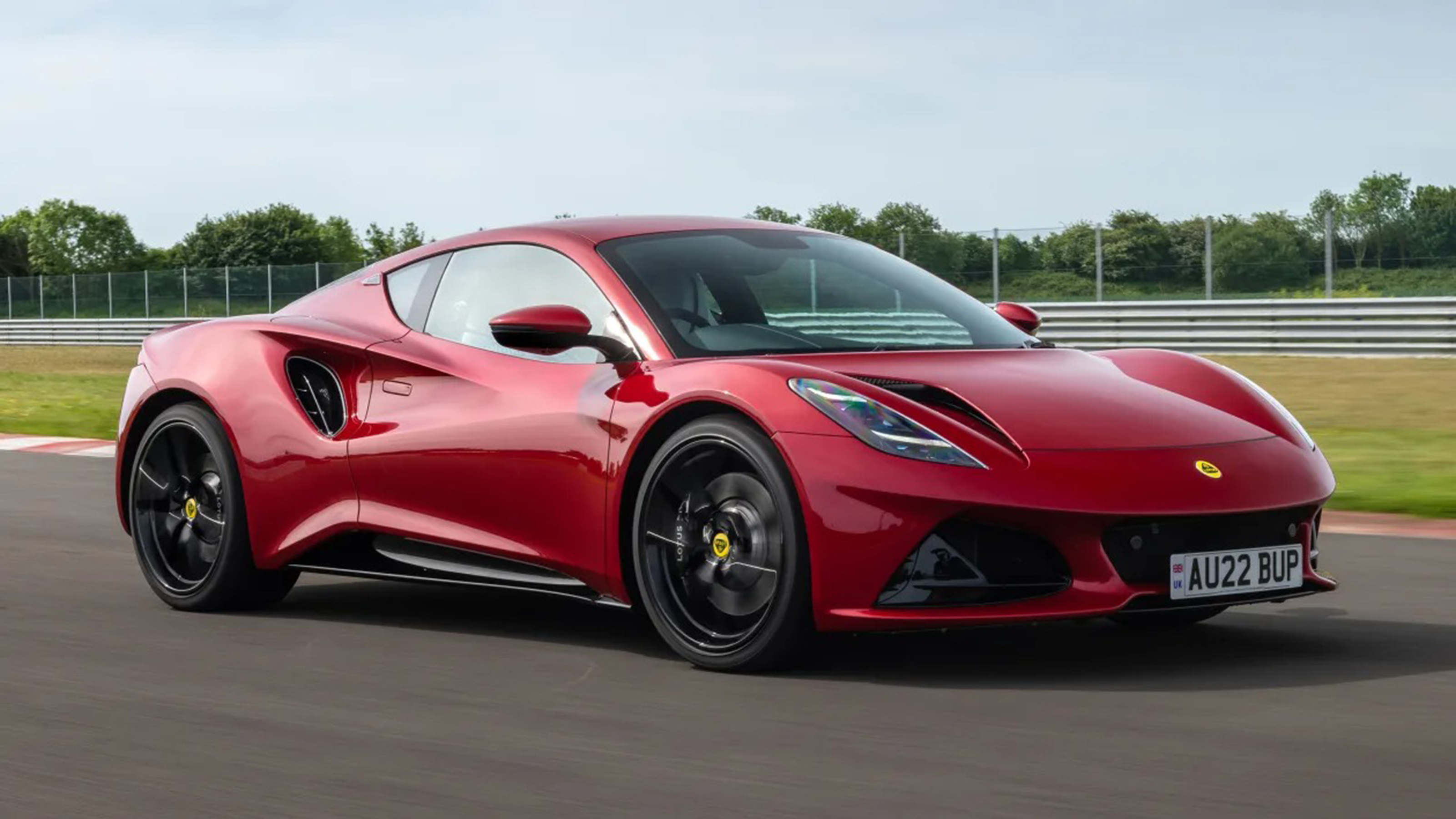 Lotus Emira