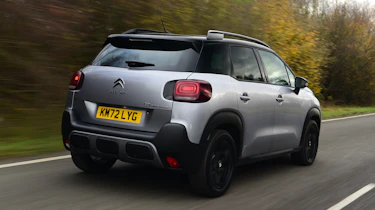 Citroen C3 Aircross Rip Curl - rear tracking