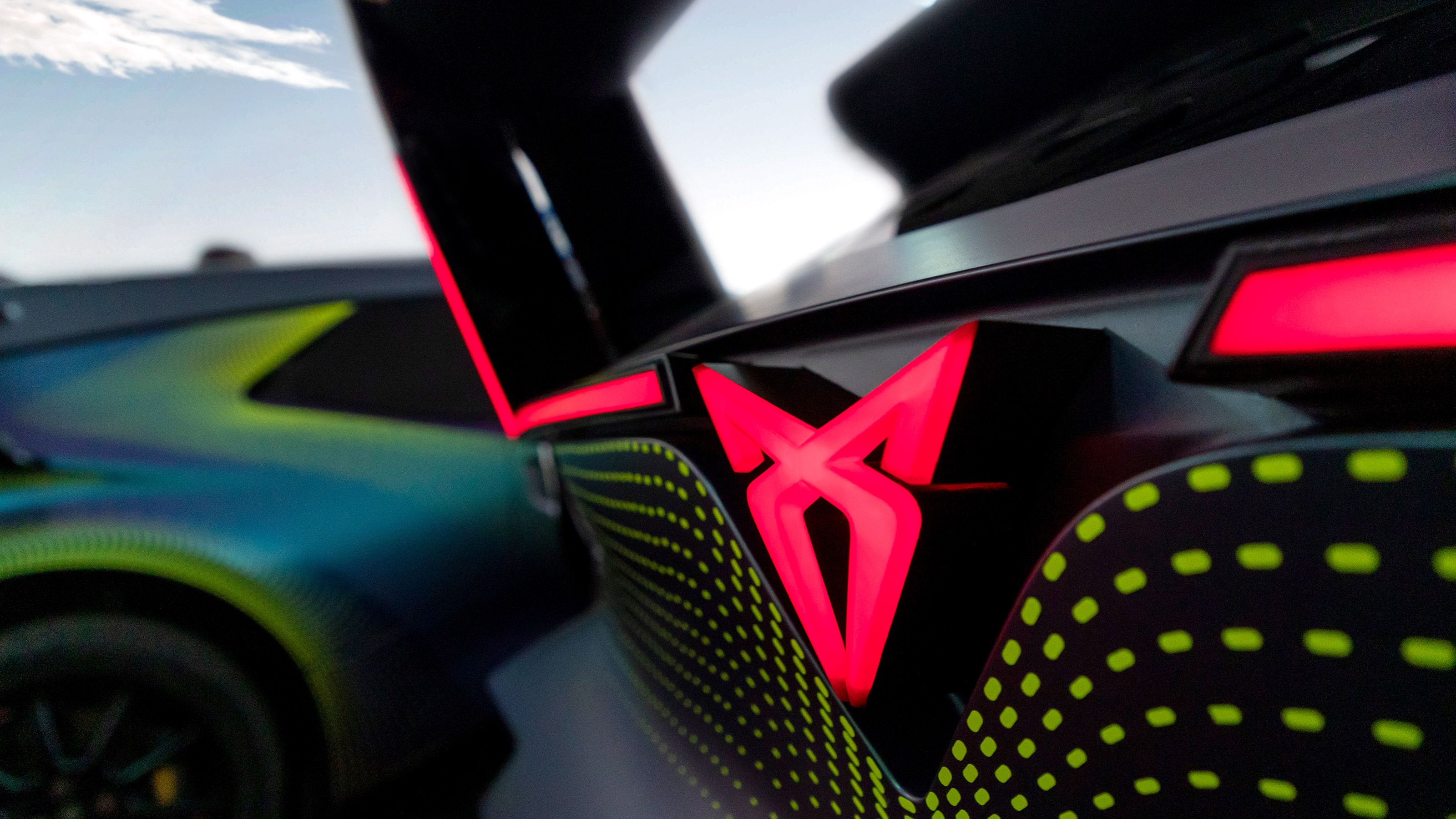 Cupra Urban Rebel Concept - rear badge