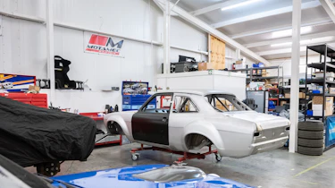 Ford Escort MST red-rocket - bodyshell