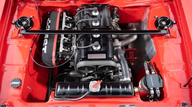 Ford Escort MST red-rocket - engine bay