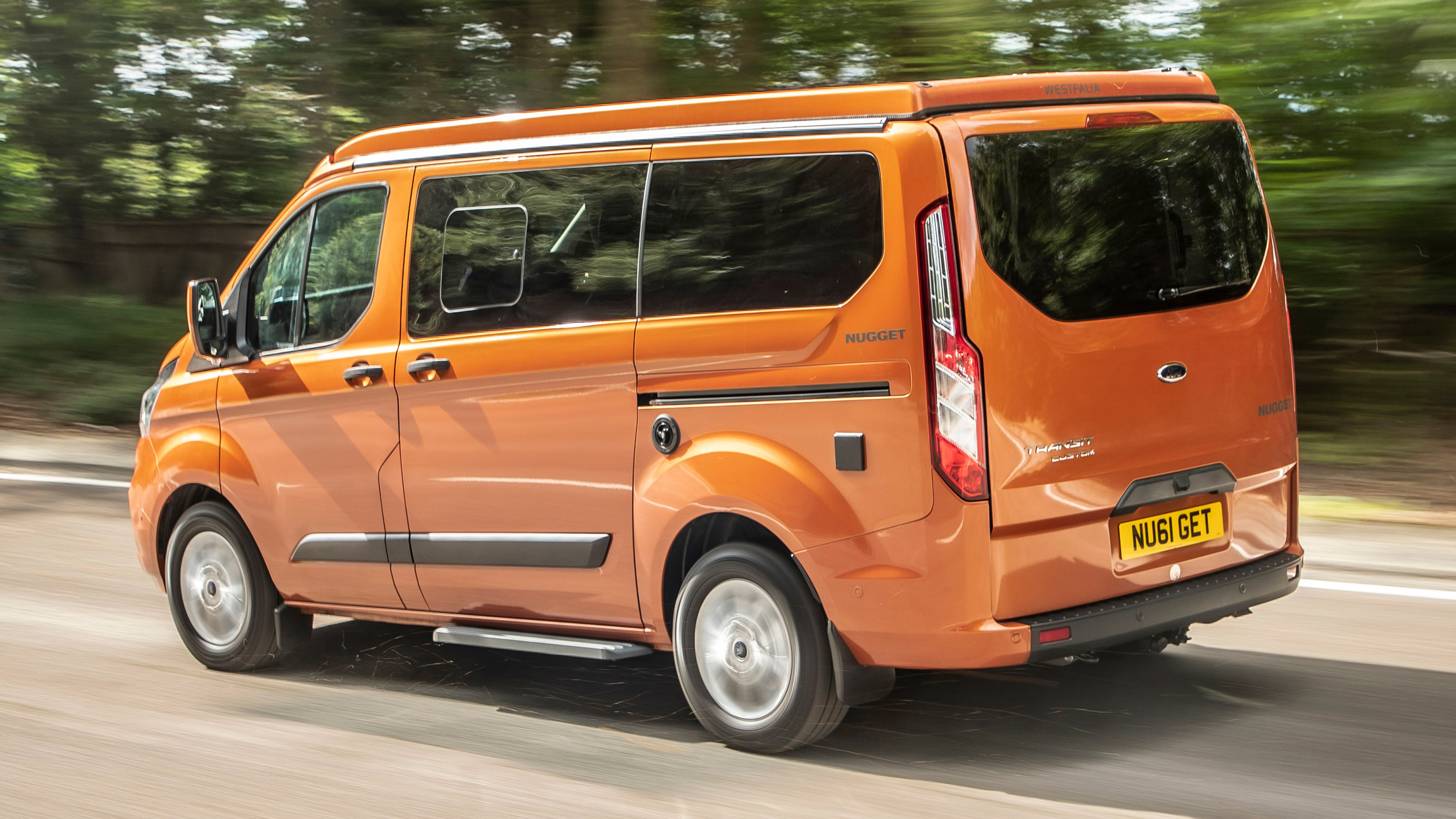 Ford Transit Custom Nugget - rear action