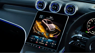 Mercedes GLC 300 e - infotainment screen