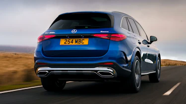 Mercedes GLC 300 e - rear tracking