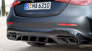 Mercedes-AMG C 63 S E-Performance - exhausts