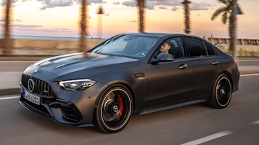 Mercedes-AMG C 63 S E-Performance - front action
