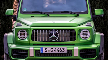 Mercedes-AMG G 63 4x4x2 - grille