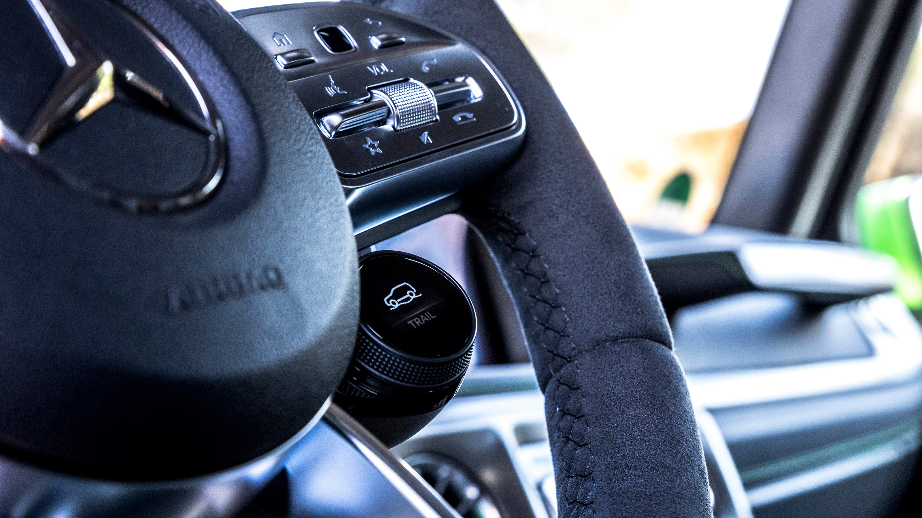 Mercedes-AMG G 63 4x4x2 - steering wheel detail