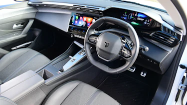 Peugeot 308 long term test first report - dash