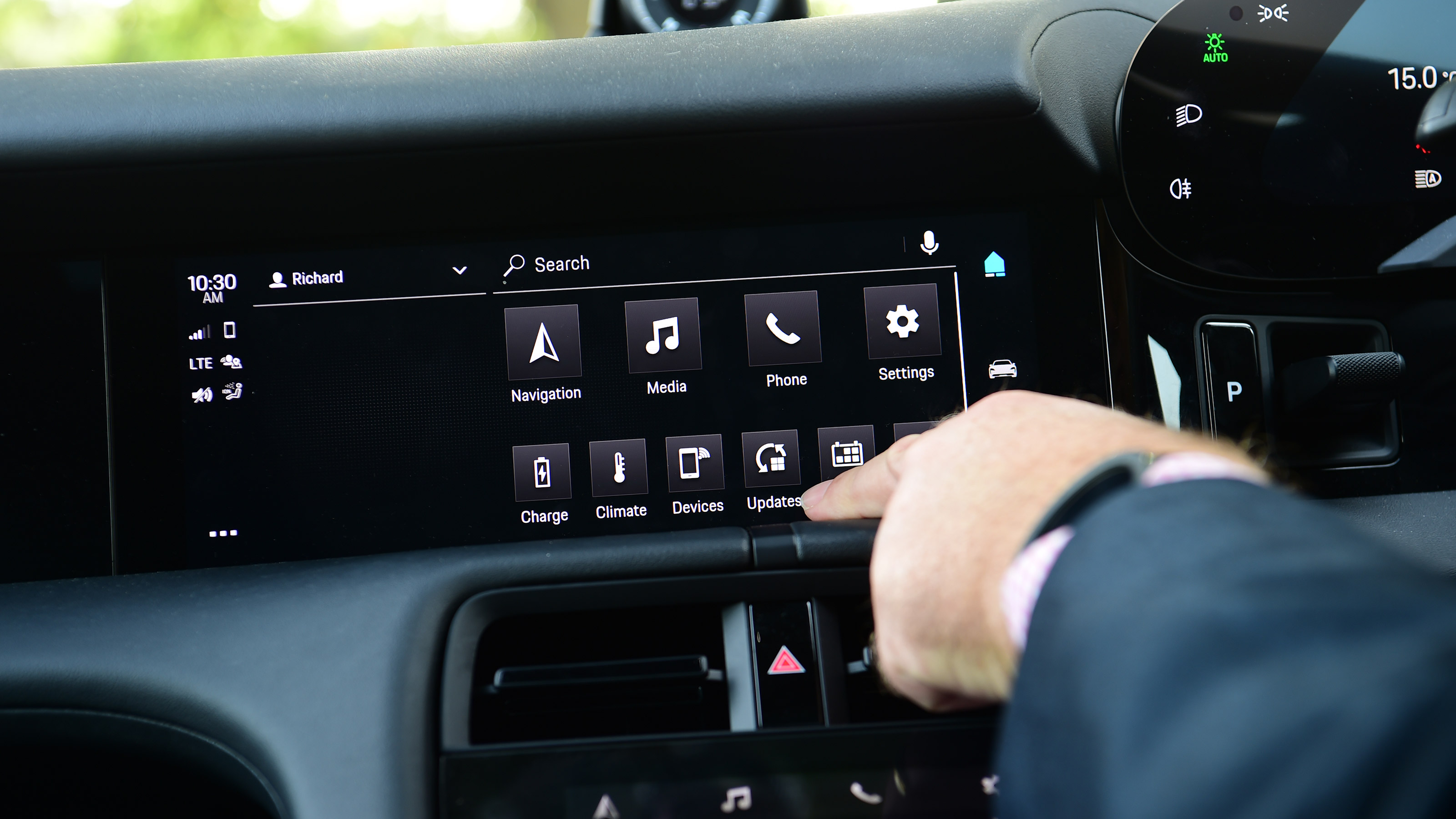 Porsche Taycan long termer final report - screen