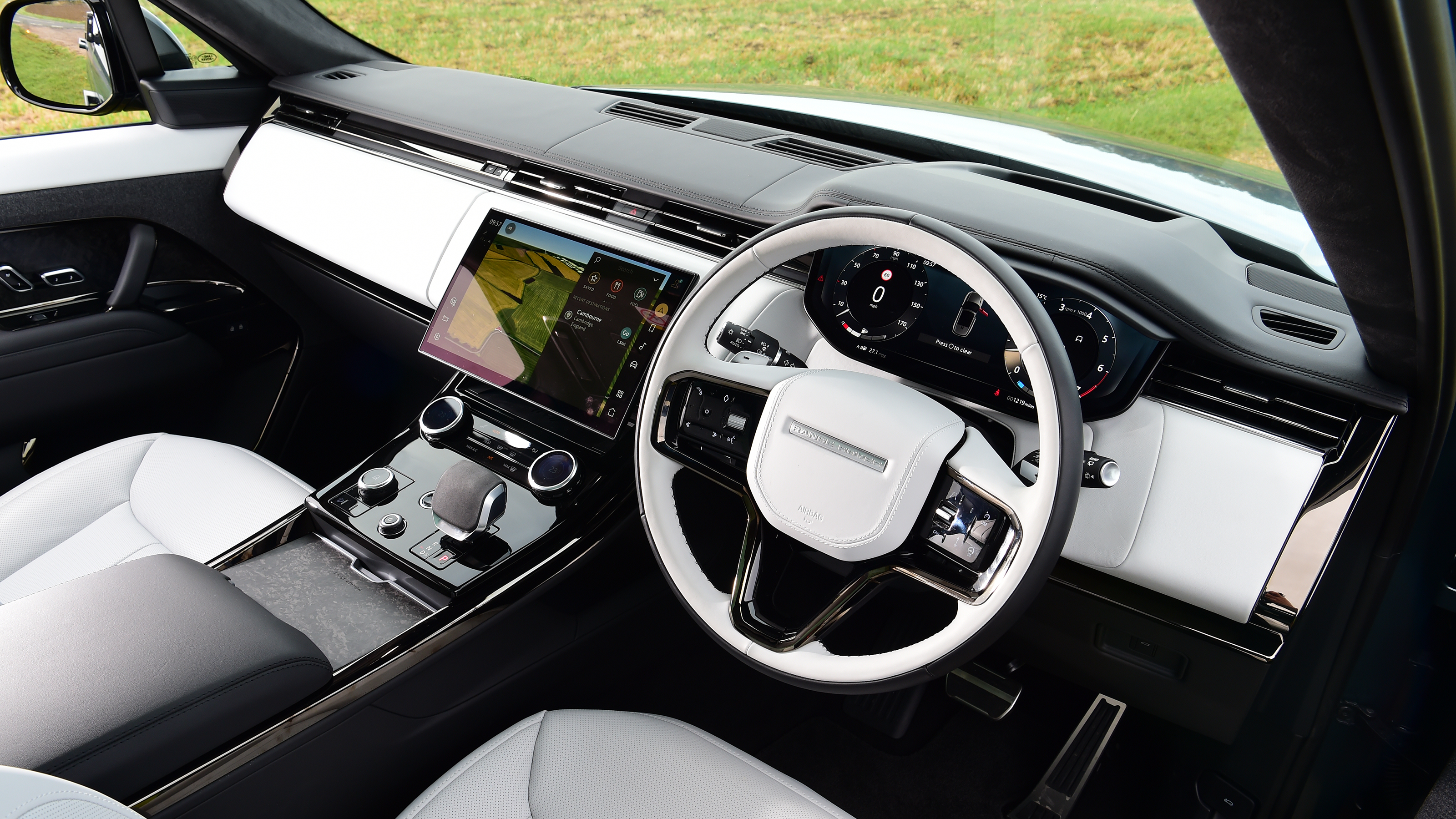 Range Rover Sport - interior (driver's door view)