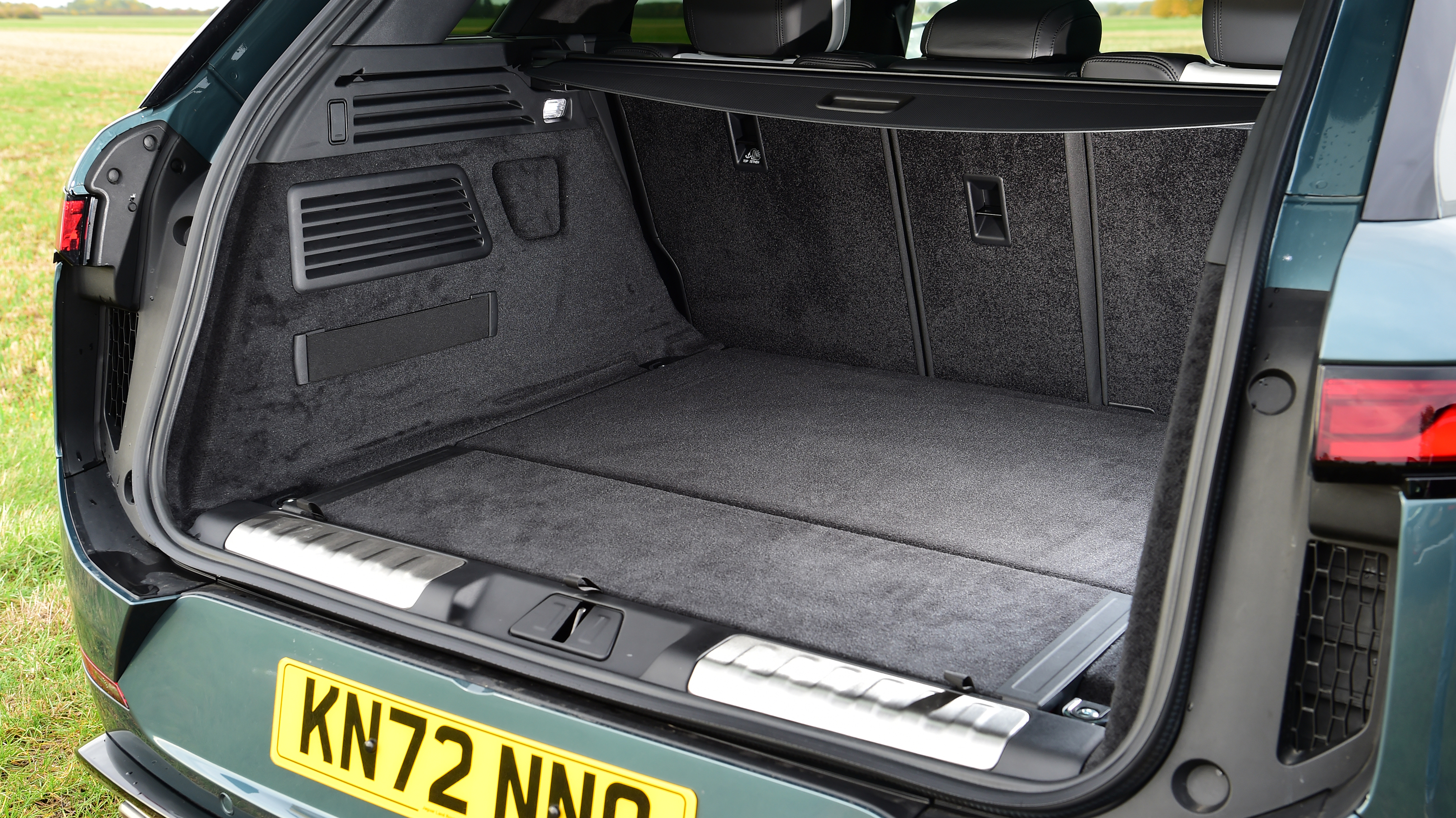 Range Rover Sport - boot