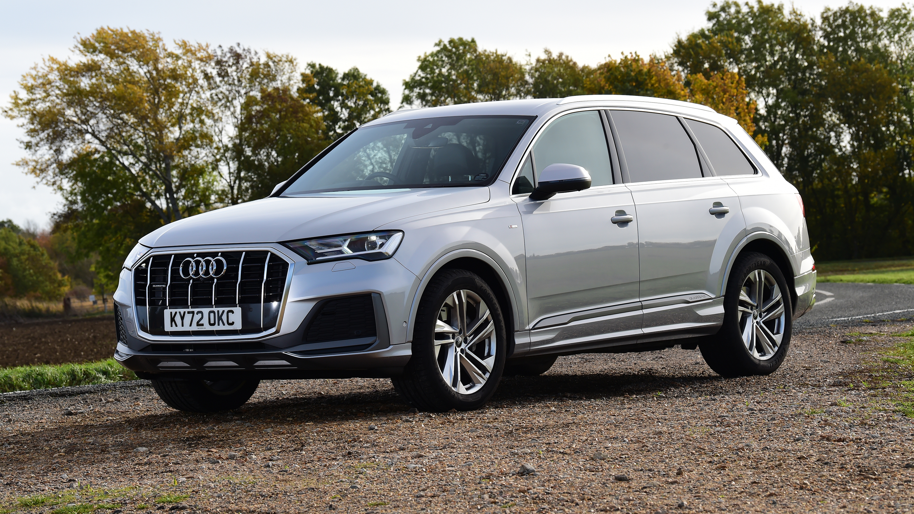 Audi Q7 - front static