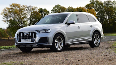 Audi Q7 - front static